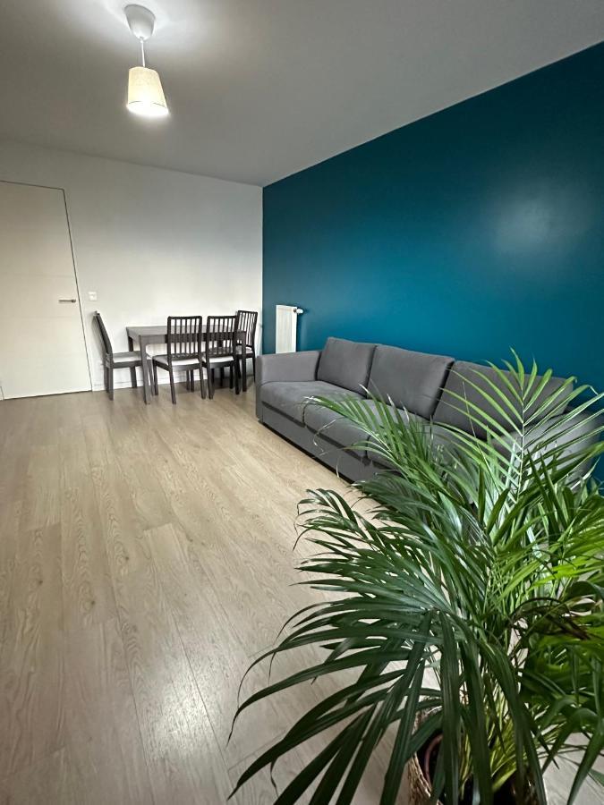 Logement La Courneuve-Aubervilliers Rerb Buitenkant foto